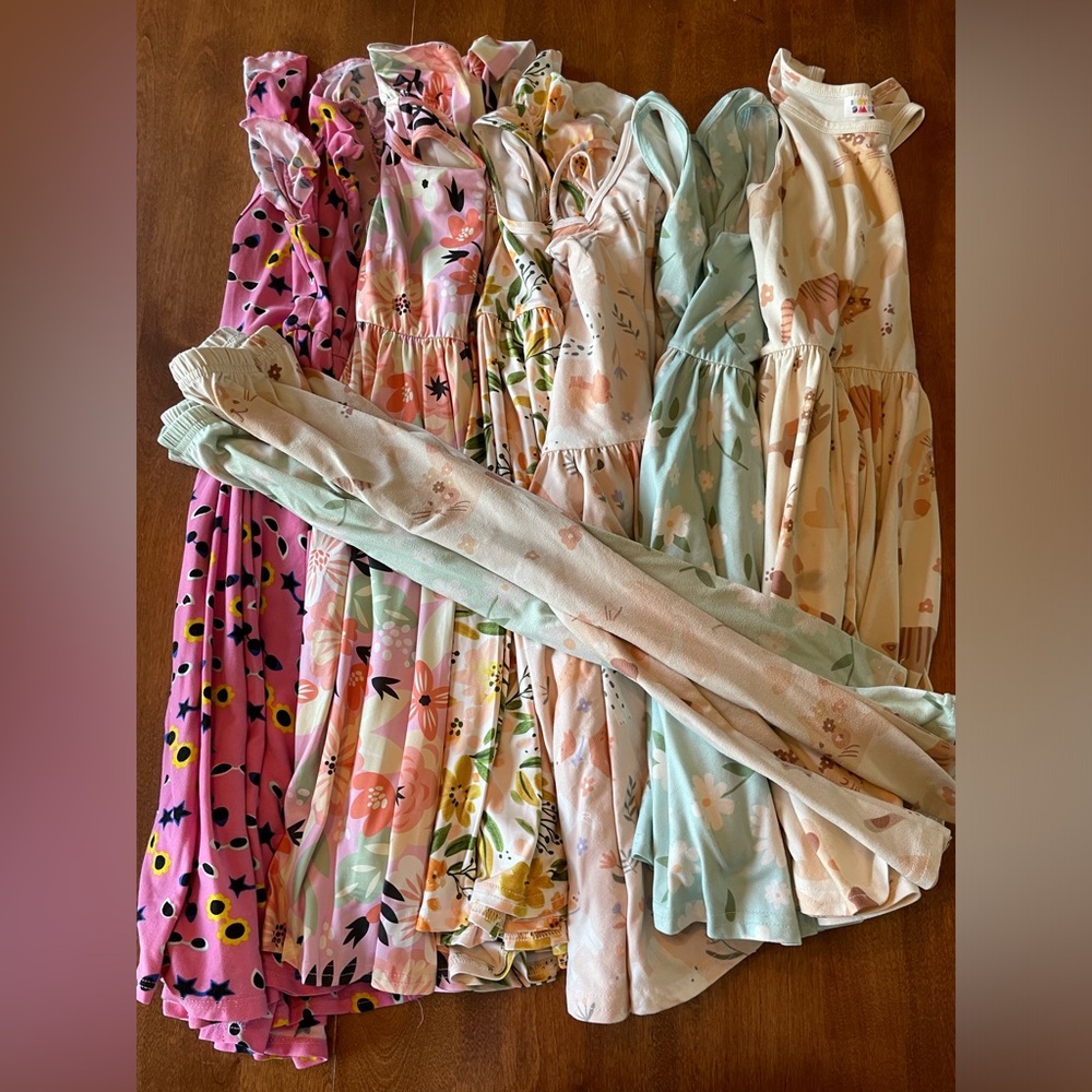 Lot of 6 Dot Dot Smile Dresses, 2 Leggings, Size 7
